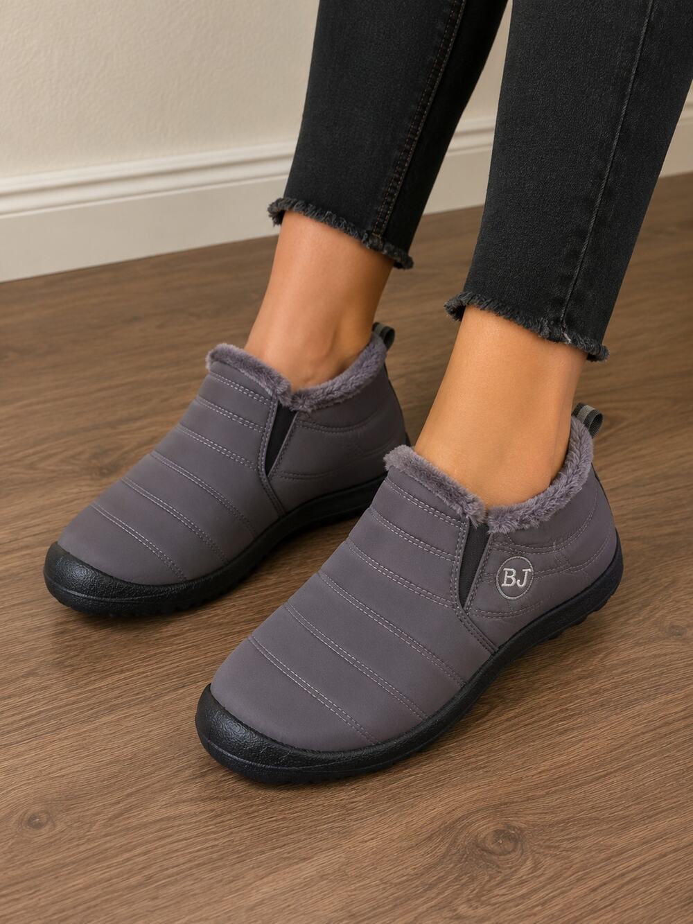 NWOT Women’s Gray Winter Ankle Boots Faux Fur Lined EU 41 US 10.5 Cozy Shoes